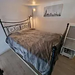 à 100 M - Moderne !